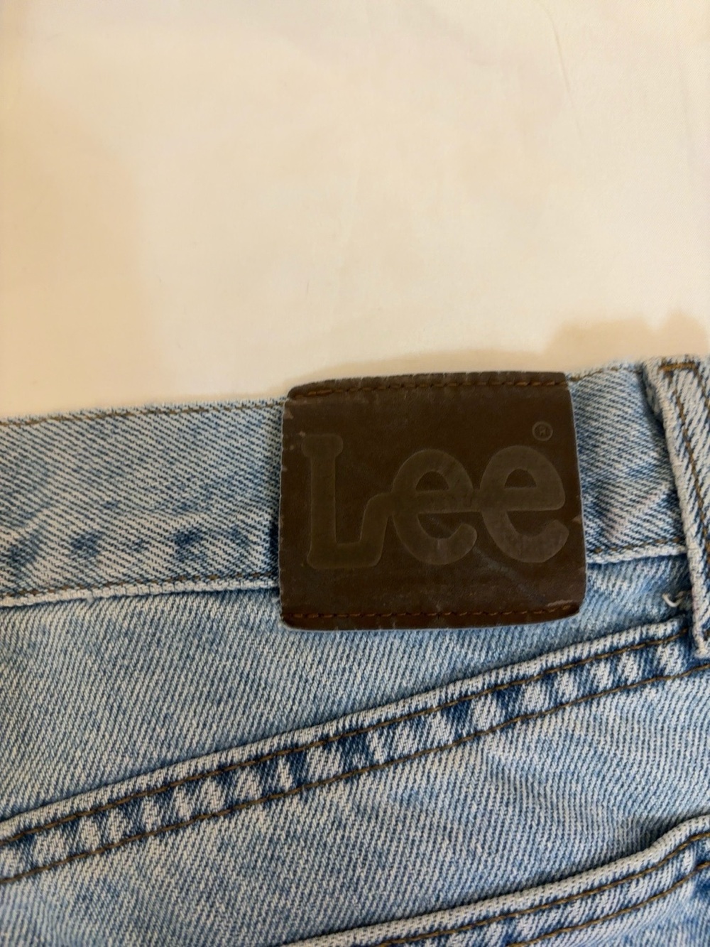 Vintage Lee Regular Fit Jeans Men’s 32x32 Light Wash Straight Leg Denim
